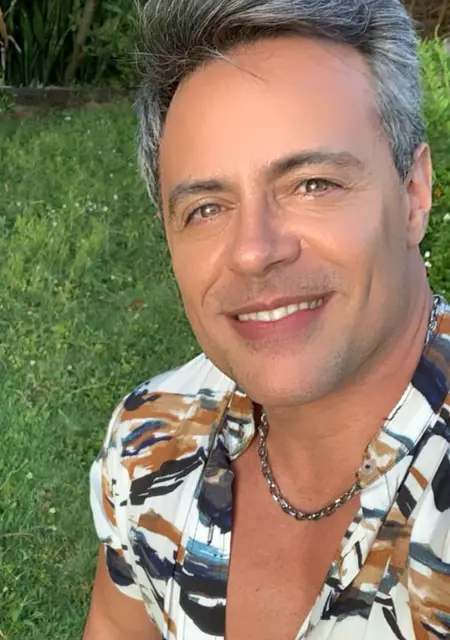 Я Fabiano, 74, из Москвы, ищу знакомство для постоянных отношений