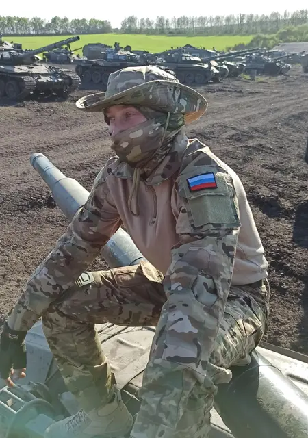 Артем из Гусева, мне 24, познакомлюсь на одну ночь