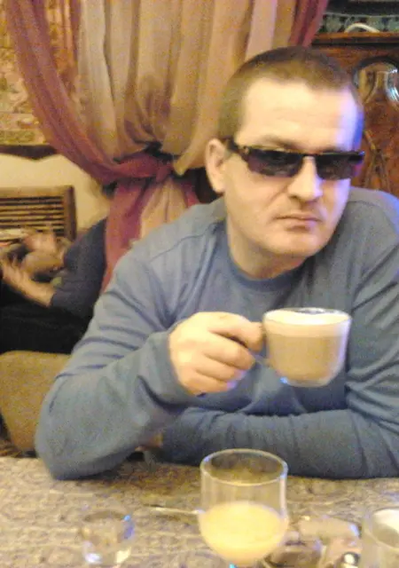 Я Роман, 53, из Вологды, ищу знакомства без обязательств