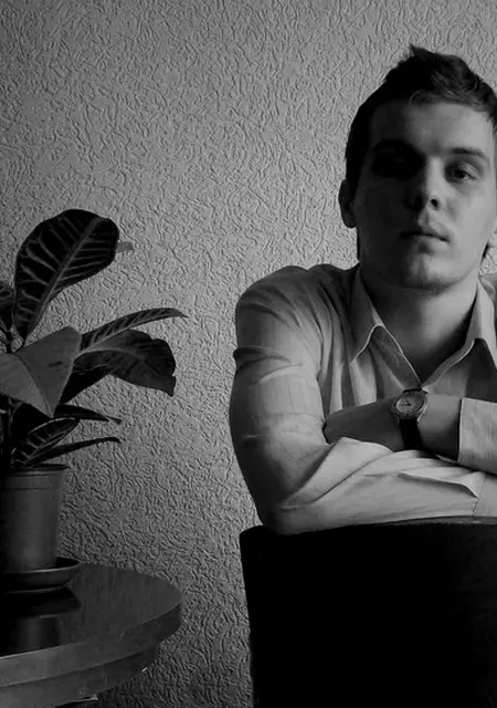 Я Артур, 40, знакомлюсь без обязательств в Мурманске