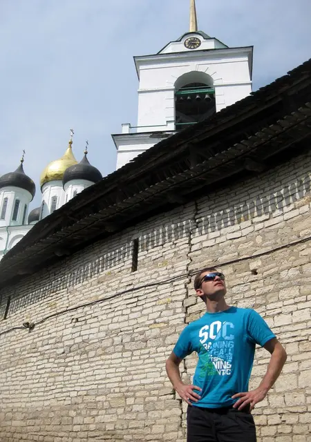 Евгений из Димитровграда, ищу на сайте знакомства на одну ночь