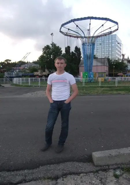 Владимир из Туапсе, ищу на сайте дружбу