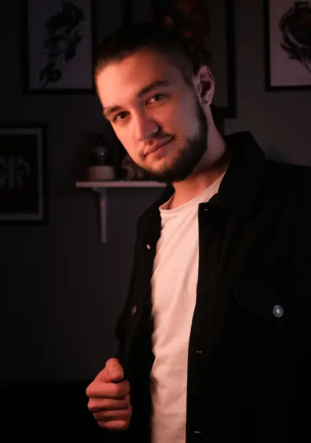 Денис из Челябинска, мне 24, познакомлюсь на одну ночь