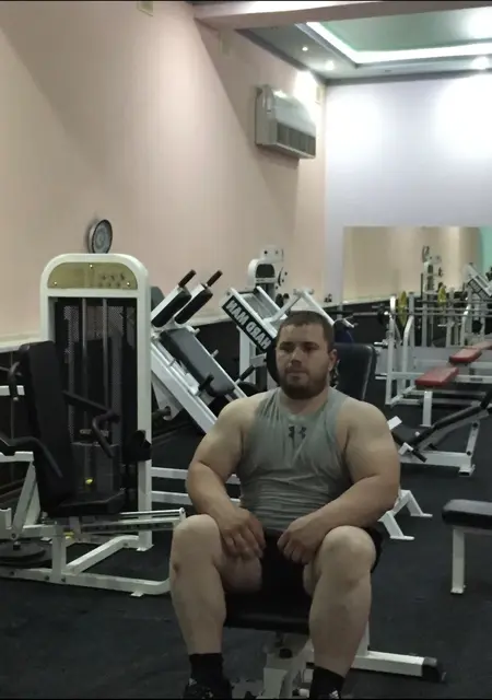 Я Магомед, 36, из Кизилюрта, ищу знакомство для совместных путешествий