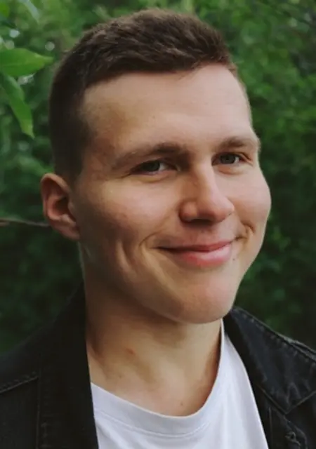 Я Алексей, 23, из Архангельска, ищу знакомства без обязательств