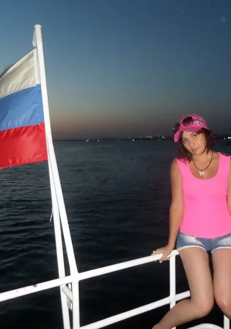 Вика из Владикавказа, мне 31, познакомлюсь для общения