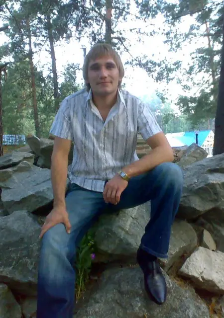 Я Alexandr, 46, знакомлюсь без обязательств в Кургане