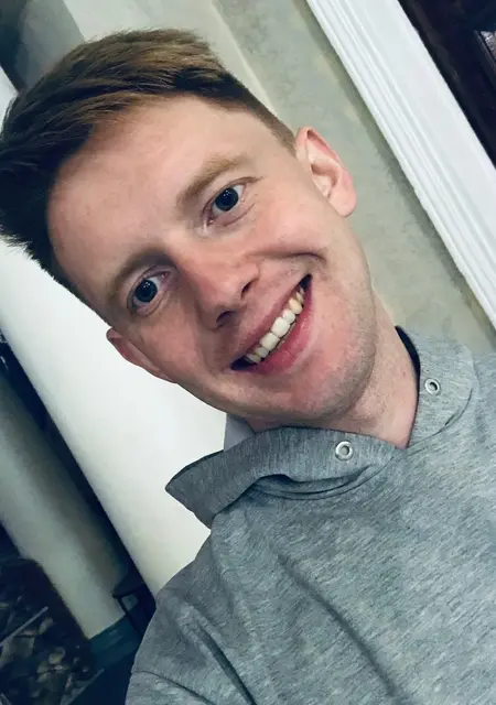 Я Владислав, 28, знакомлюсь без обязательств в Воткинске