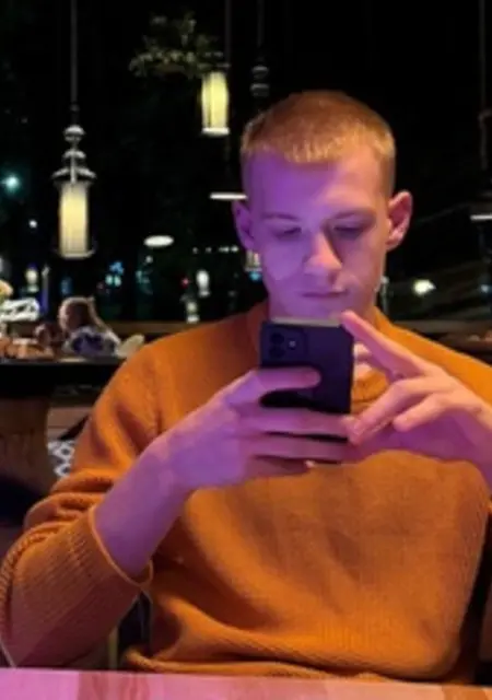 Дима из Сергиева Посада, мне 25, познакомлюсь на одну ночь