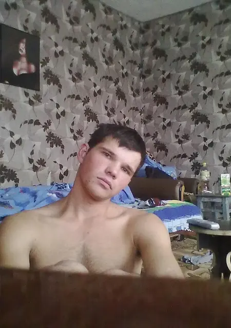 Иван из Урюпинска, ищу на сайте знакомства на одну ночь