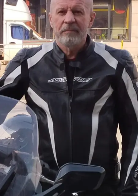 Я Дима, 60, из Норильска, ищу знакомство для постоянных отношений