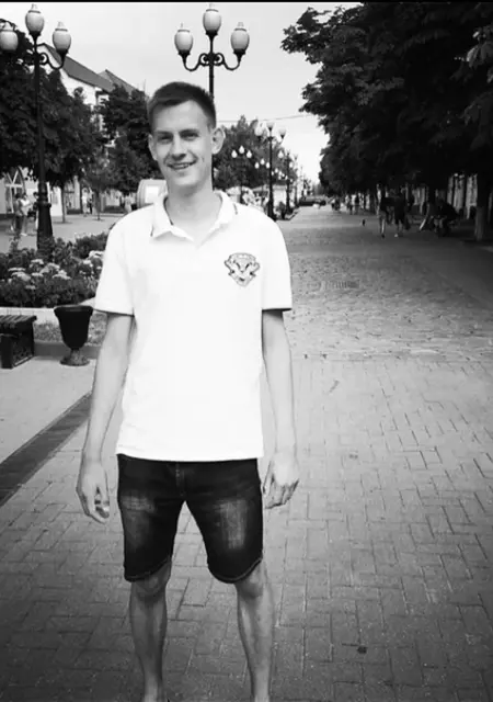 Алексей из Клина, мне 28, познакомлюсь для постоянных отношений