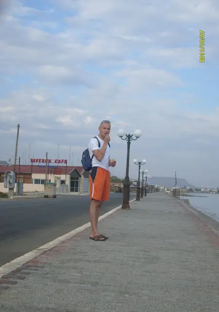 Я Александр, 43, знакомлюсь без обязательств в Калининграде