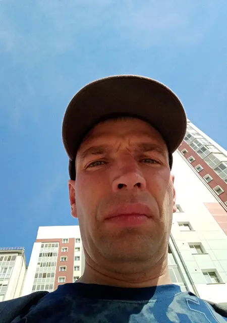 Я Евгений, 43, из Иркутска, ищу знакомства без обязательств