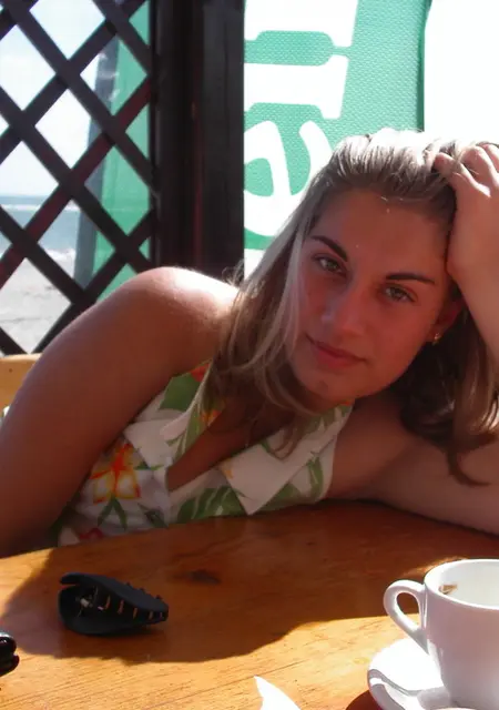 Людмила из Димитровграда, мне 22, познакомлюсь для общения