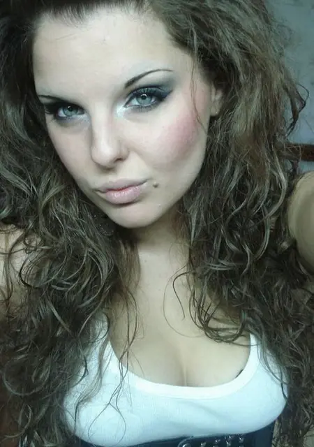 Я Мария, 21, из Лосиного, ищу знакомство для постоянных отношений