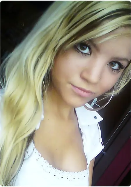 Я Анастасия, 20, знакомлюсь для вирта в Усть-Кулом