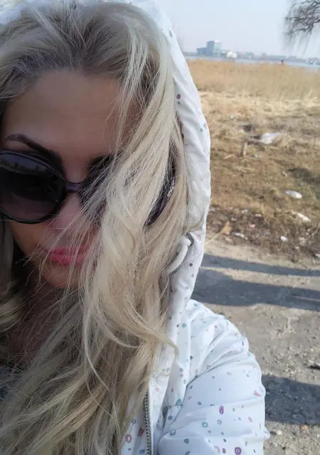 Яна из Елизова, мне 24, познакомлюсь для общения