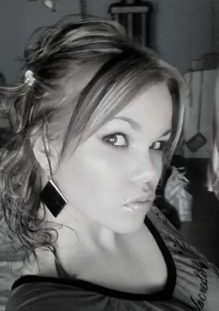 Я Снежана, 22, знакомлюсь на одну ночь в Беркуте