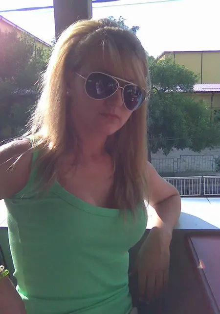 Варвара из Орла, мне 24, познакомлюсь для общения