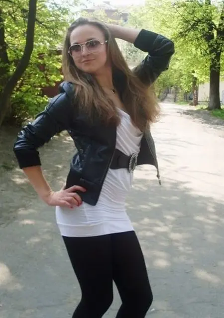 Елизавета из Милина, мне 18, познакомлюсь для общения