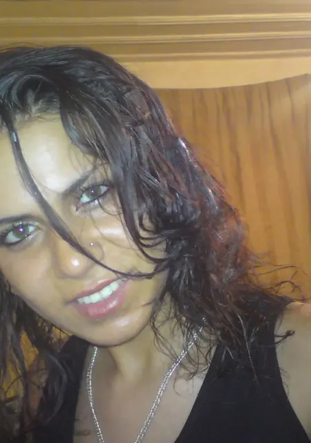 Я Стелла, 24, из Черлака, ищу знакомство для постоянных отношений