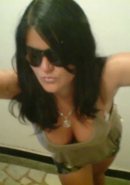 Я Елизавета, 20, знакомлюсь без обязательств в Оверяте