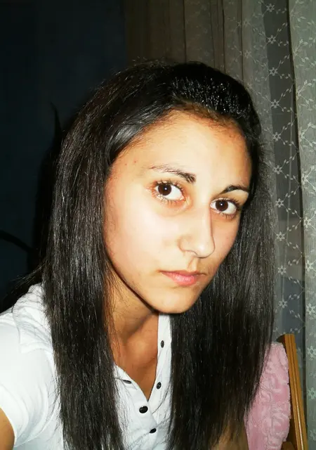 Я Анжела, 18, знакомлюсь для общения в Пластуне