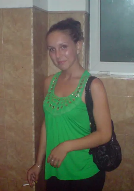 Я Любовь, 19, из Корсаковки, ищу знакомство для постоянных отношений