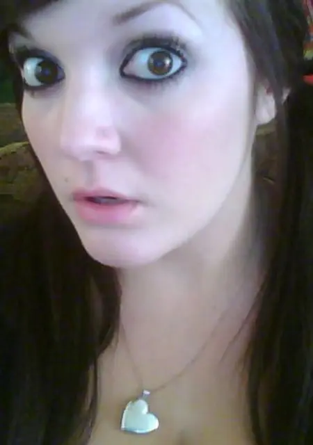 Александра из Страхова, ищу на сайте знакомства на одну ночь