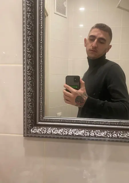 Илья из Кургана, ищу на сайте знакомства на одну ночь