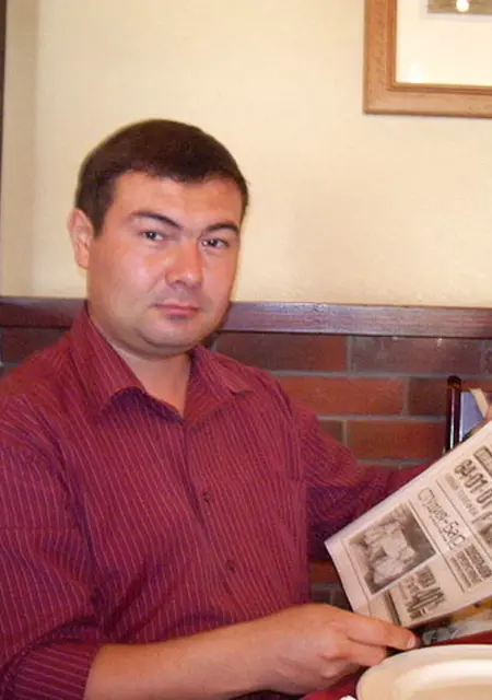 Расул из Краснодара, мне 52, познакомлюсь на одну ночь