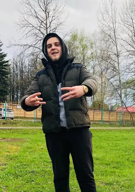 Андрей из Жуковского, ищу на сайте приятное времяпровождение