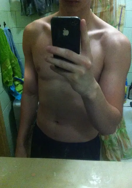 Александр из Пятигорска, ищу на сайте знакомства на одну ночь