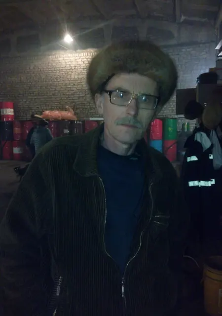 Я Владимир, 61, знакомлюсь для постоянных отношений в Рубцовске