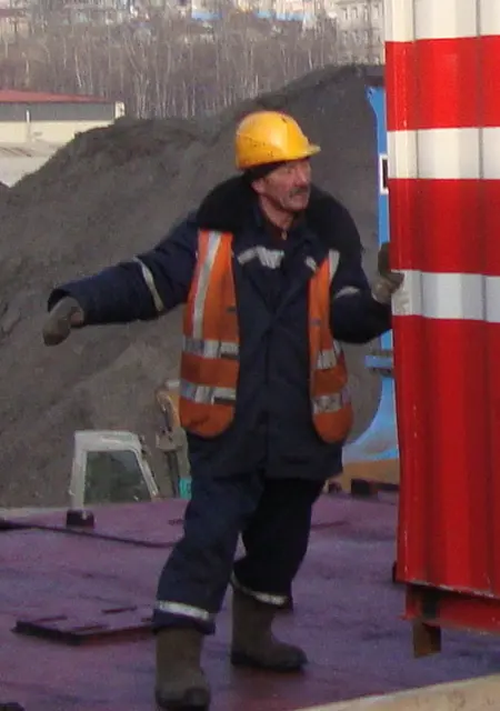 Я Юрий, 55, из Владивостока, ищу знакомства на одну ночь