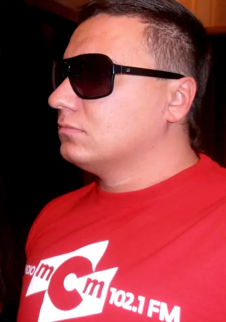 Я Алексей, 42, из Новомосковска, ищу знакомство для общения