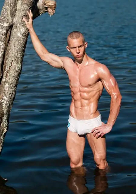 Я Анатолий, 38, знакомлюсь для дружбы в Поварове