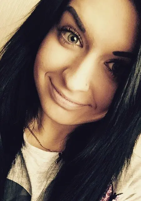 Я Алёна, 30, из Челябинска, ищу знакомство для дружбы