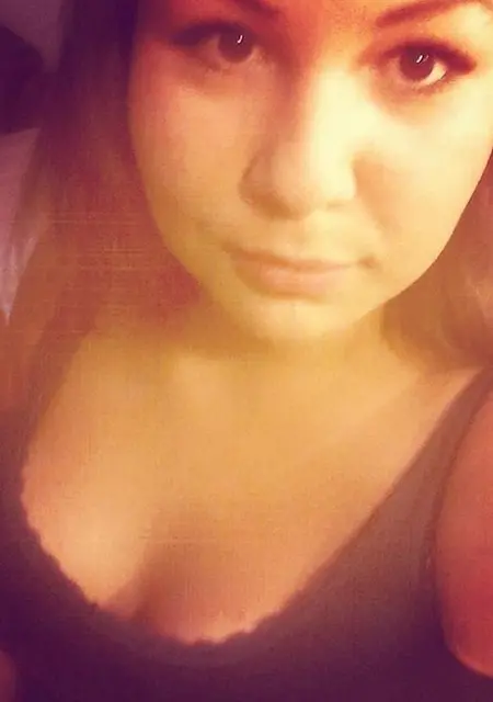 Елизавета из Кеми, ищу на сайте постоянные отношения