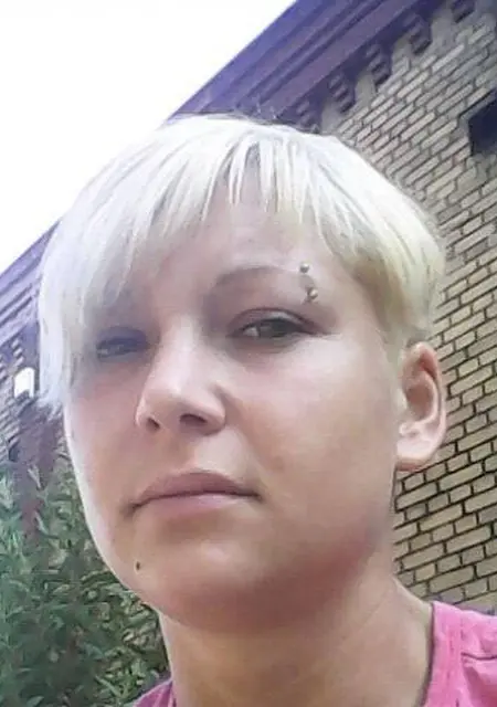 Инга из Гукова, мне 26, познакомлюсь для постоянных отношений