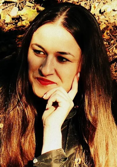 Я Марина, 22, знакомлюсь на одну ночь в Абдулине