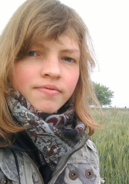 Александра из Светогорска, ищу на сайте знакомства без обязательств