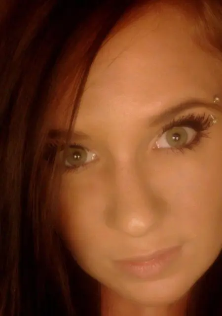 Александра из Сосногорска, мне 20, познакомлюсь для общения