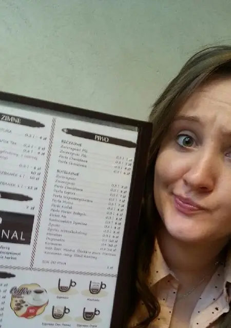 Я Сабина, 23, из Лихославля, ищу знакомство для постоянных отношений