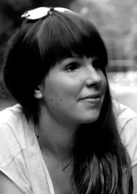 Я Илона, 21, из Александровска-Сахалинского, ищу знакомство для постоянных отношений