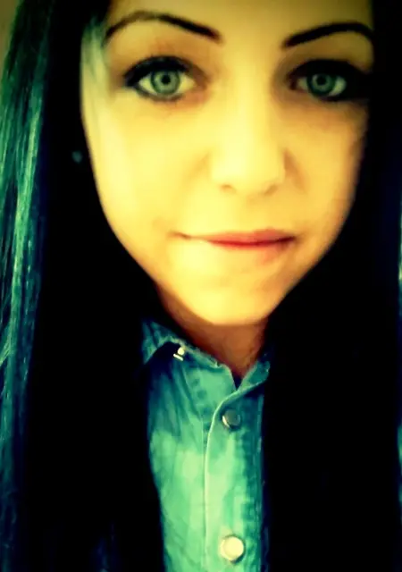 Я Мария, 20, из Петрозаводска, ищу знакомство для постоянных отношений