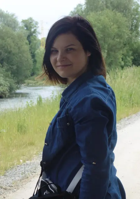 Я Варвара, 18, из Каневской, ищу знакомство для постоянных отношений