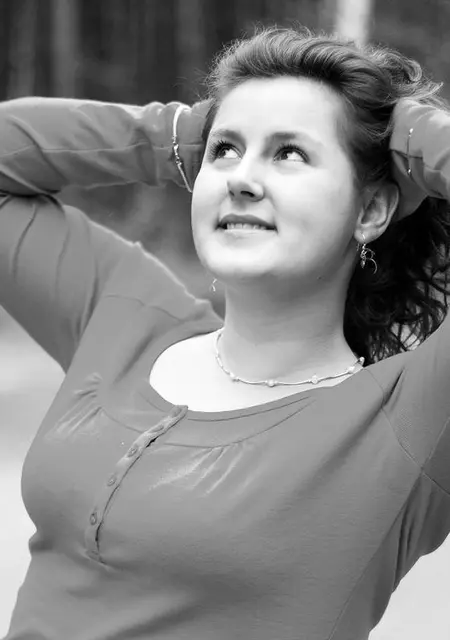 Я Алина, 23, знакомлюсь для общения в Карпинске