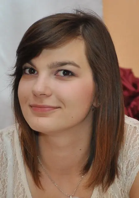 Я Дина, 23, из Электроуглей, ищу знакомство для постоянных отношений